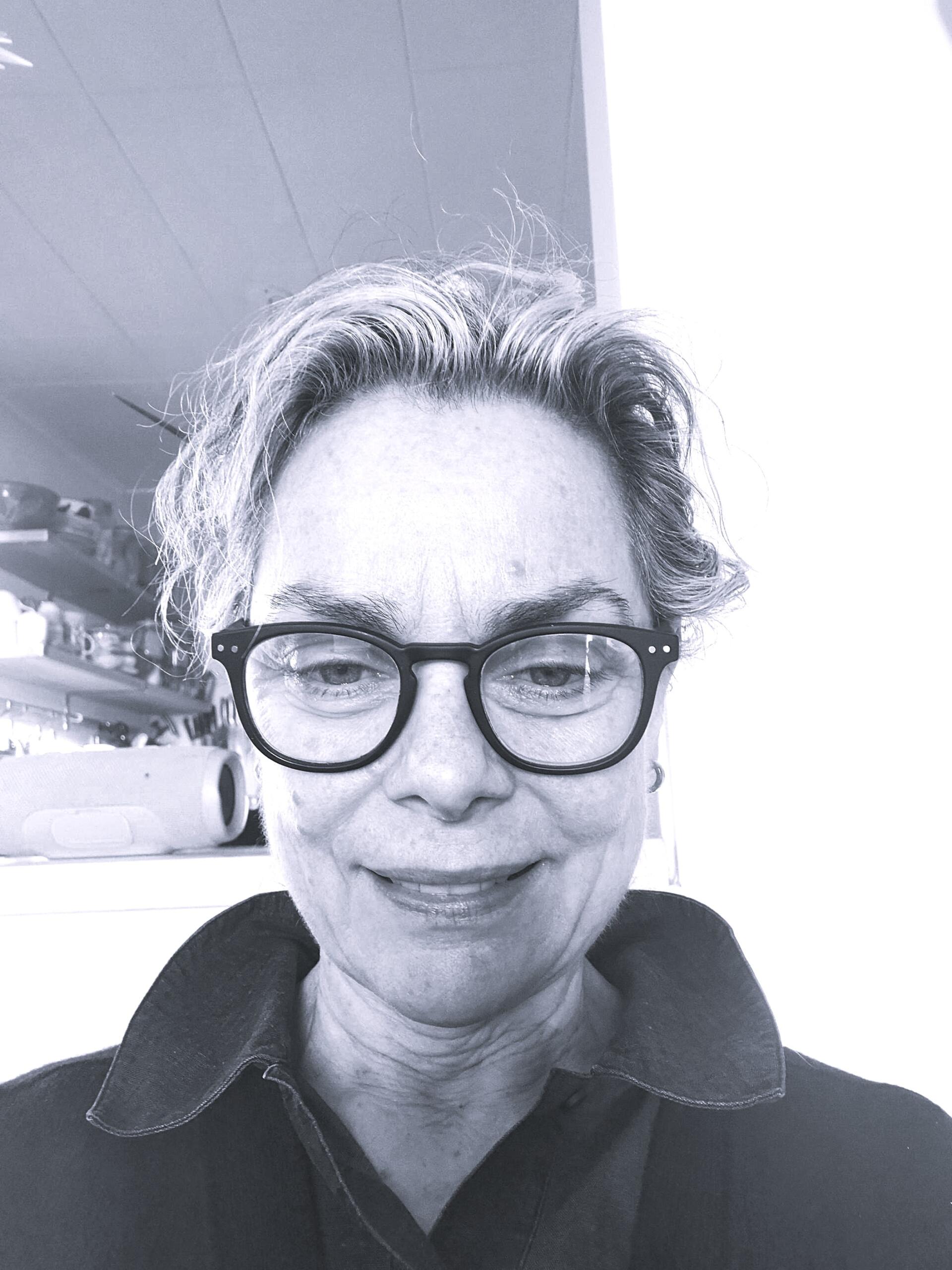 Jeannette Castioni